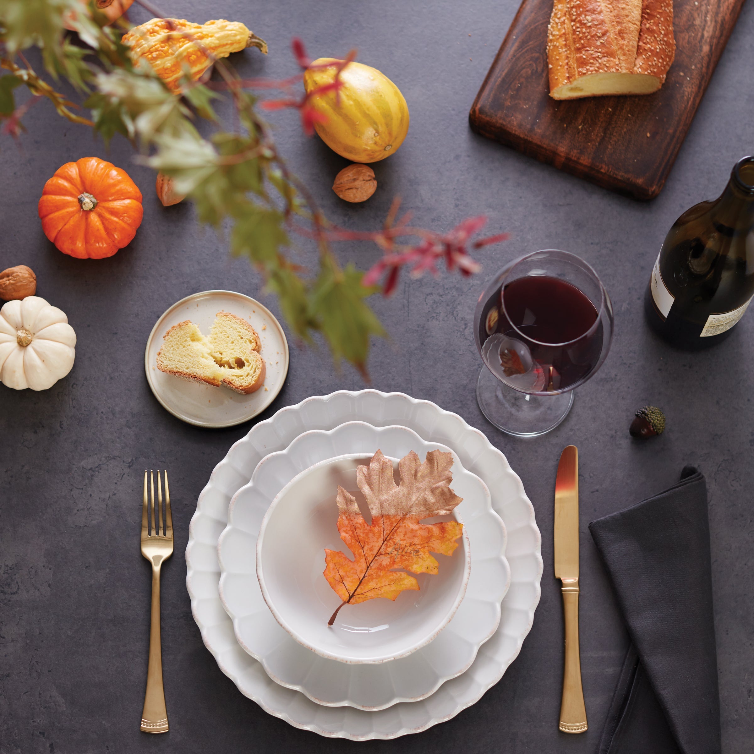 French Perle Scallop White 4-Piece Place Setting - Image 14