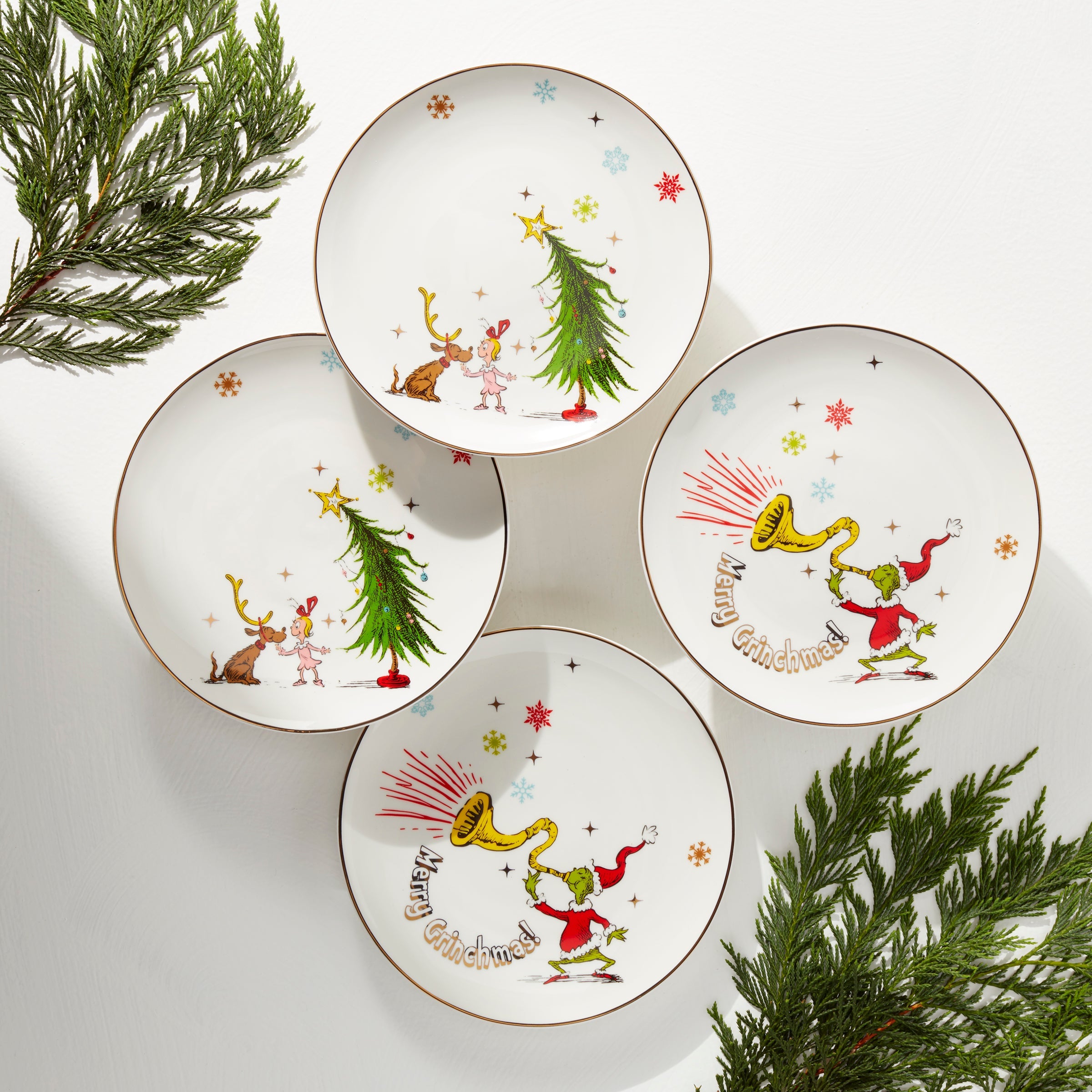 Merry Grinchmas Assorted Accent Plates. Set of 4 - Image 6