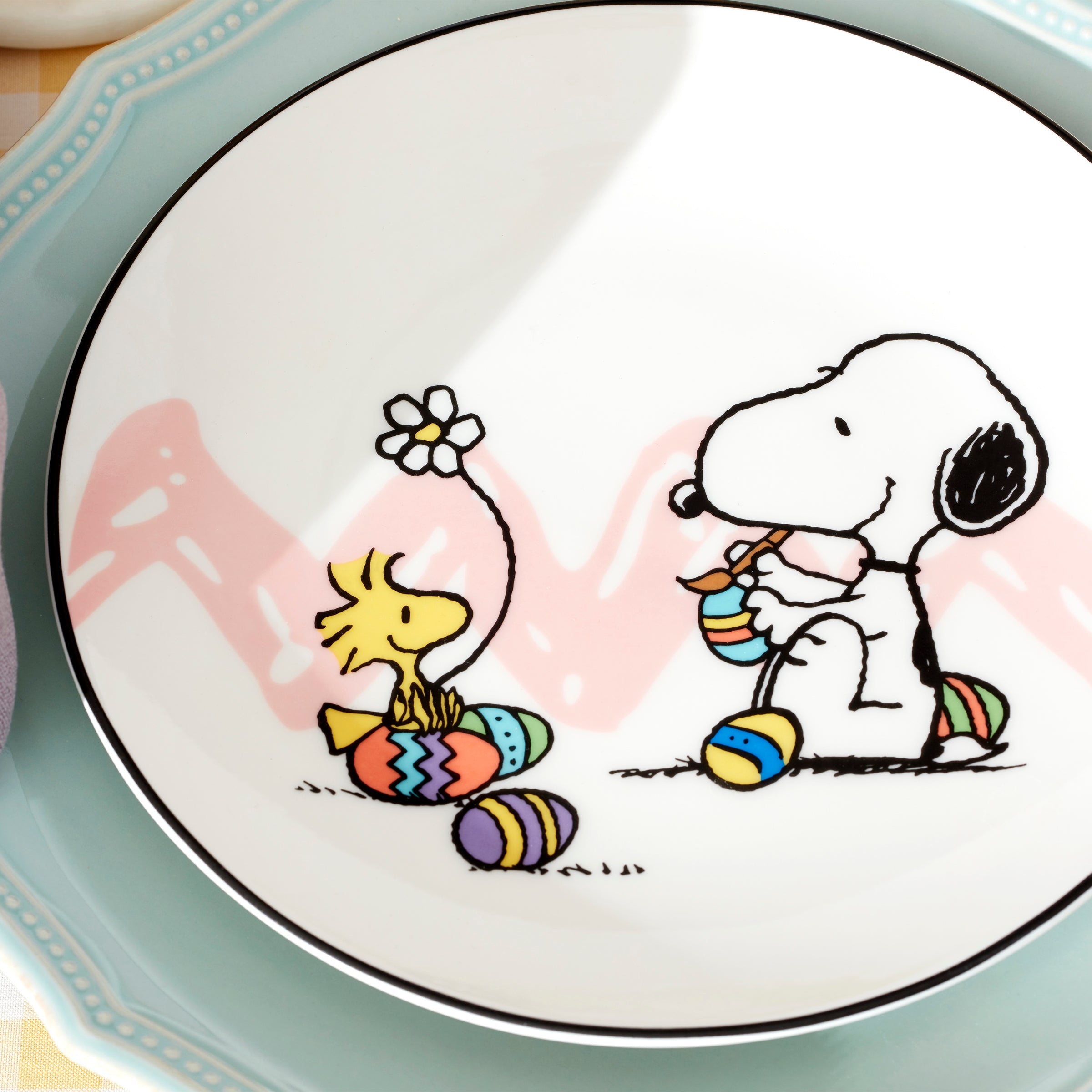 Snoopy Easter Accent Plates. Set of 4 - Image 6