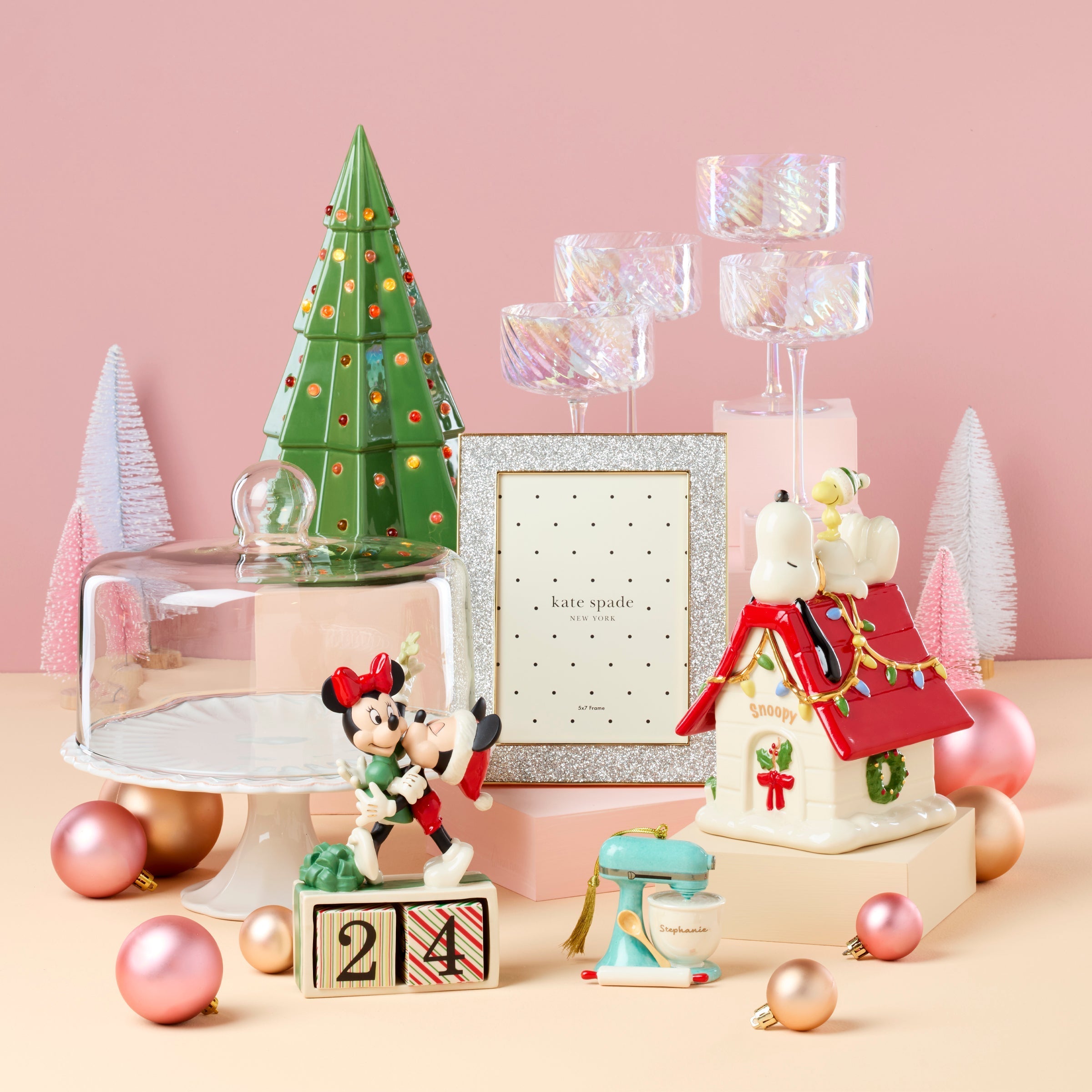 Snoopy Christmas Covered Candy Dish - Image 8