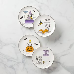 The Great Pumpkin Accent Plates. Set of 4