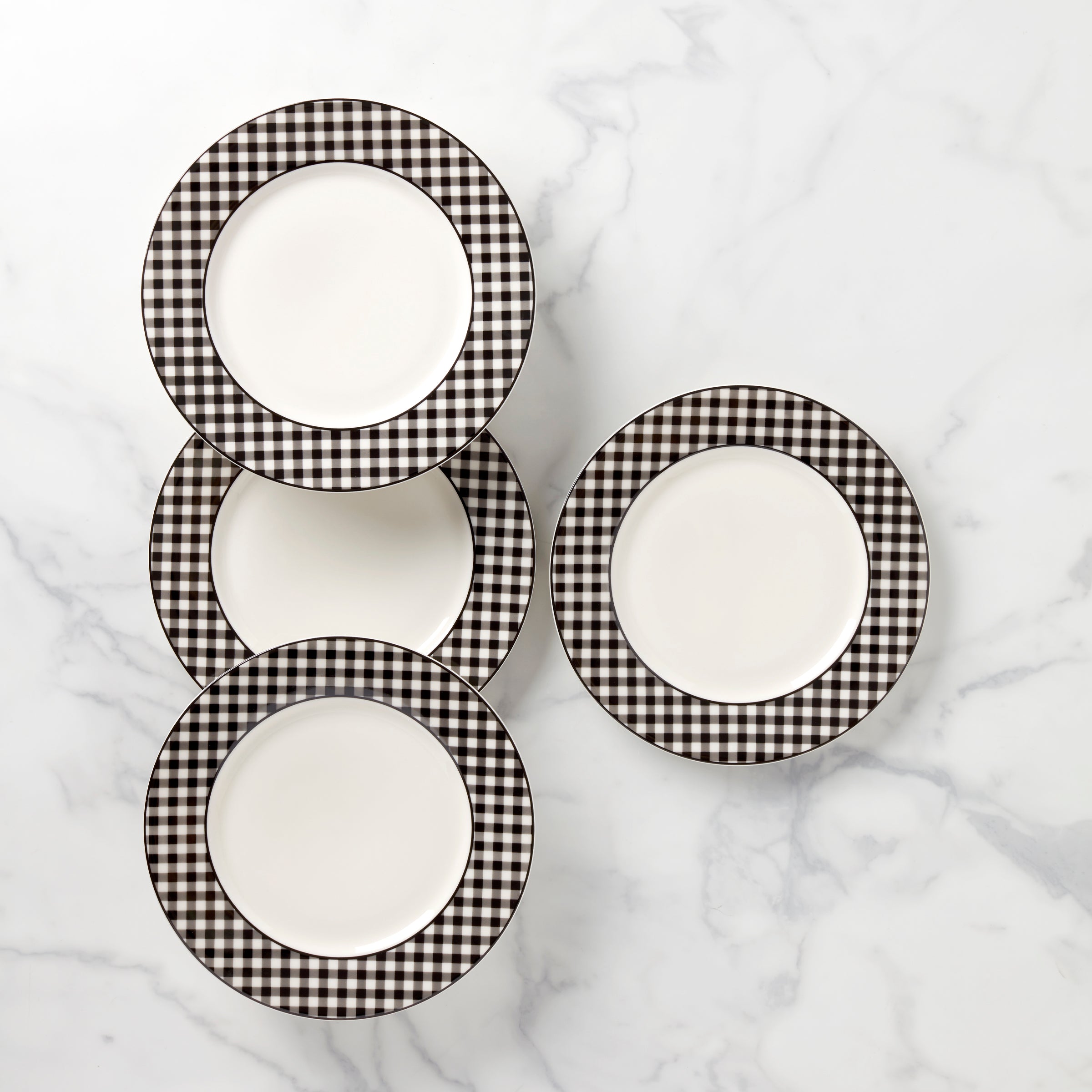 Gingham Black Dinner Plates. Set of 4