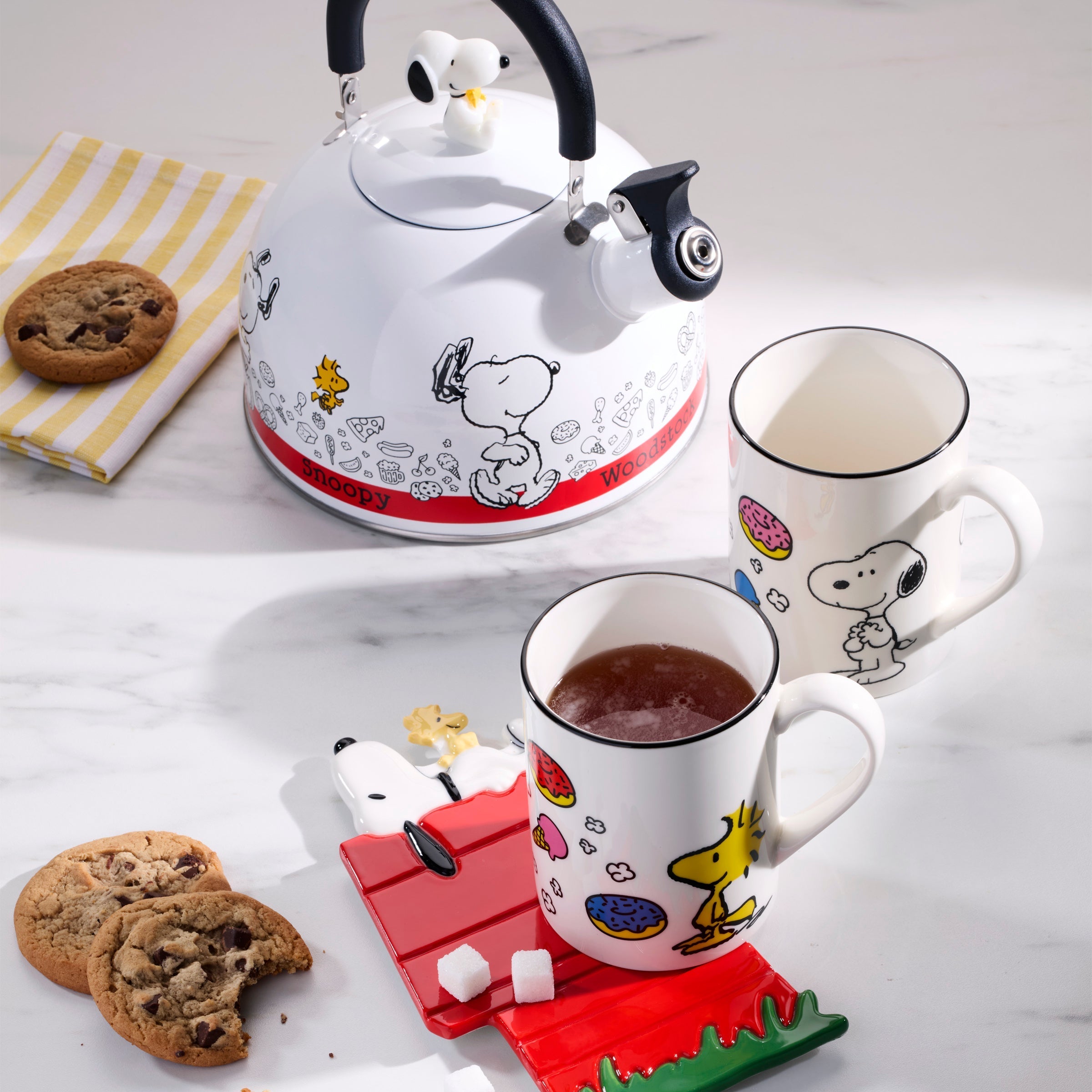 Chef Snoopy Mugs. Set of 4 - Image 2