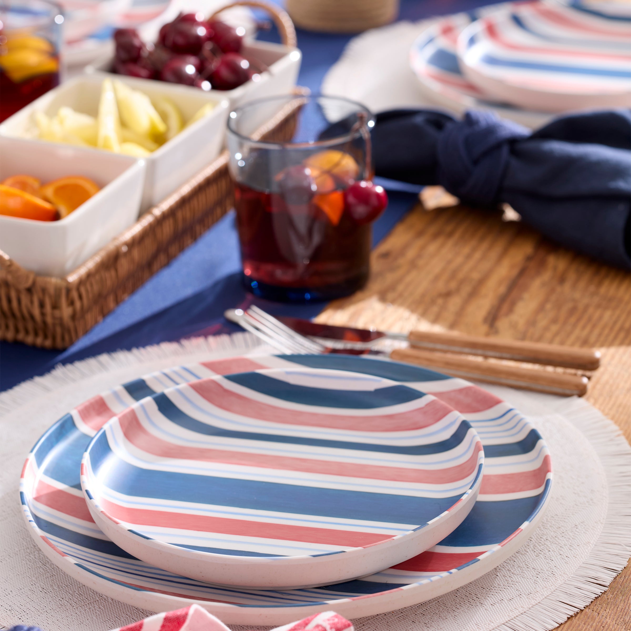 24 Seven Melamine Stripe 12-Piece Dinnerware Set - Image 4