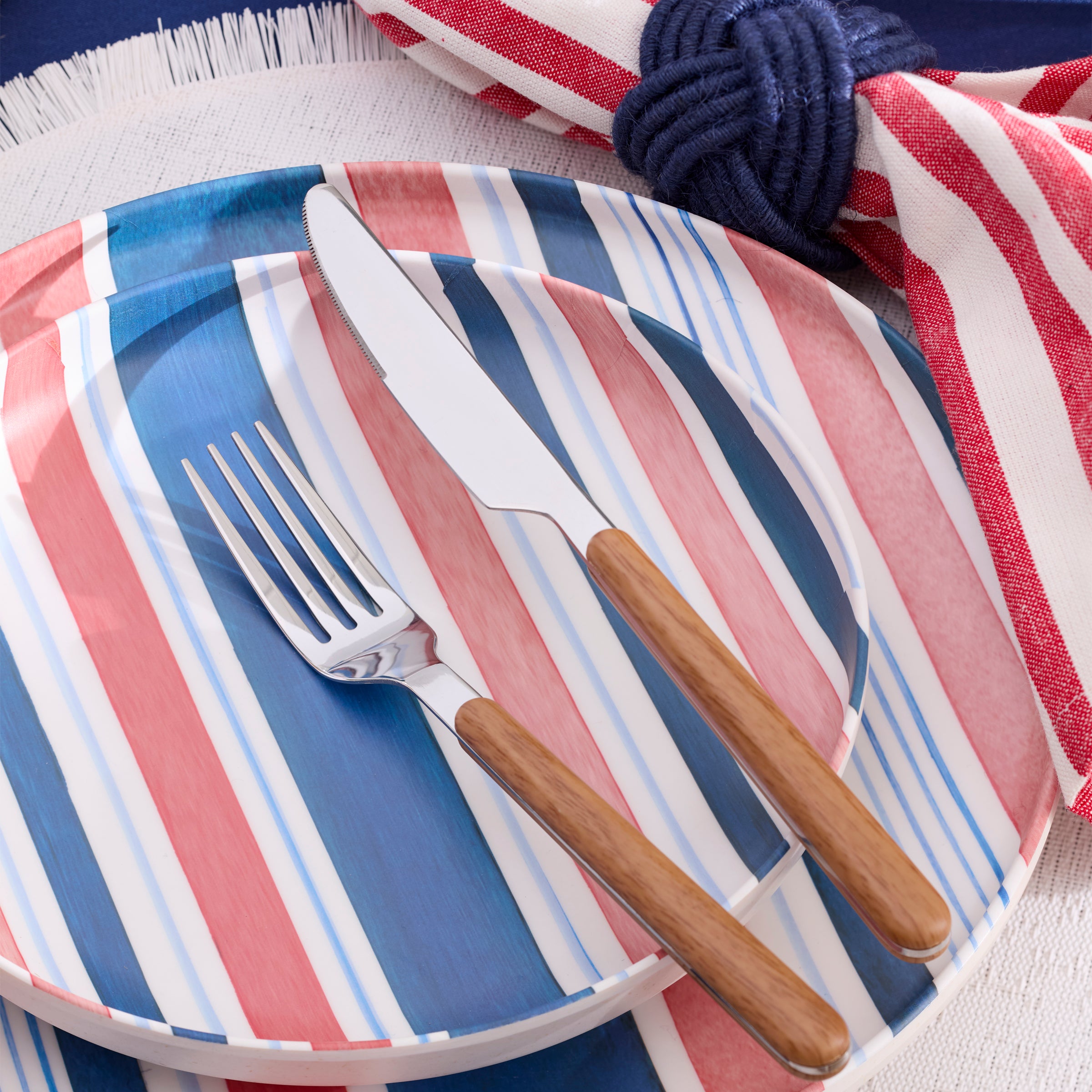 24 Seven Melamine Stripe 12-Piece Dinnerware Set - Image 5