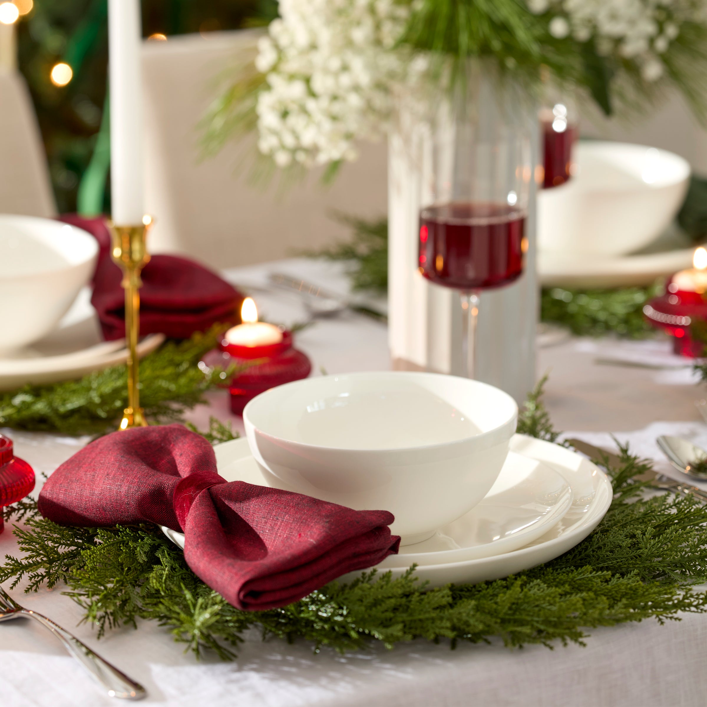 Studio 1414 Coupe 12-Piece Dinnerware Set - Image 19