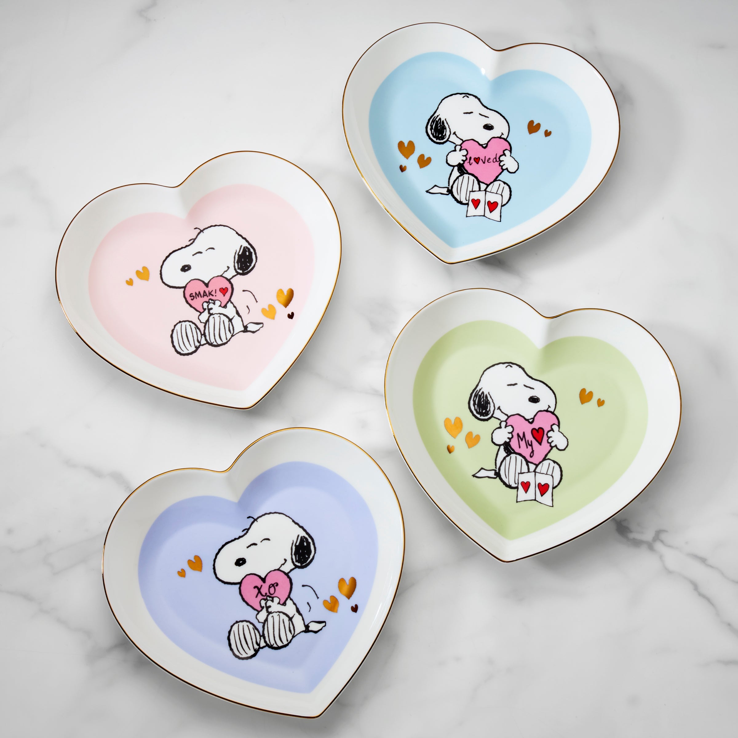 Snoopy Valentine's Day Heart Plates. Set of 4