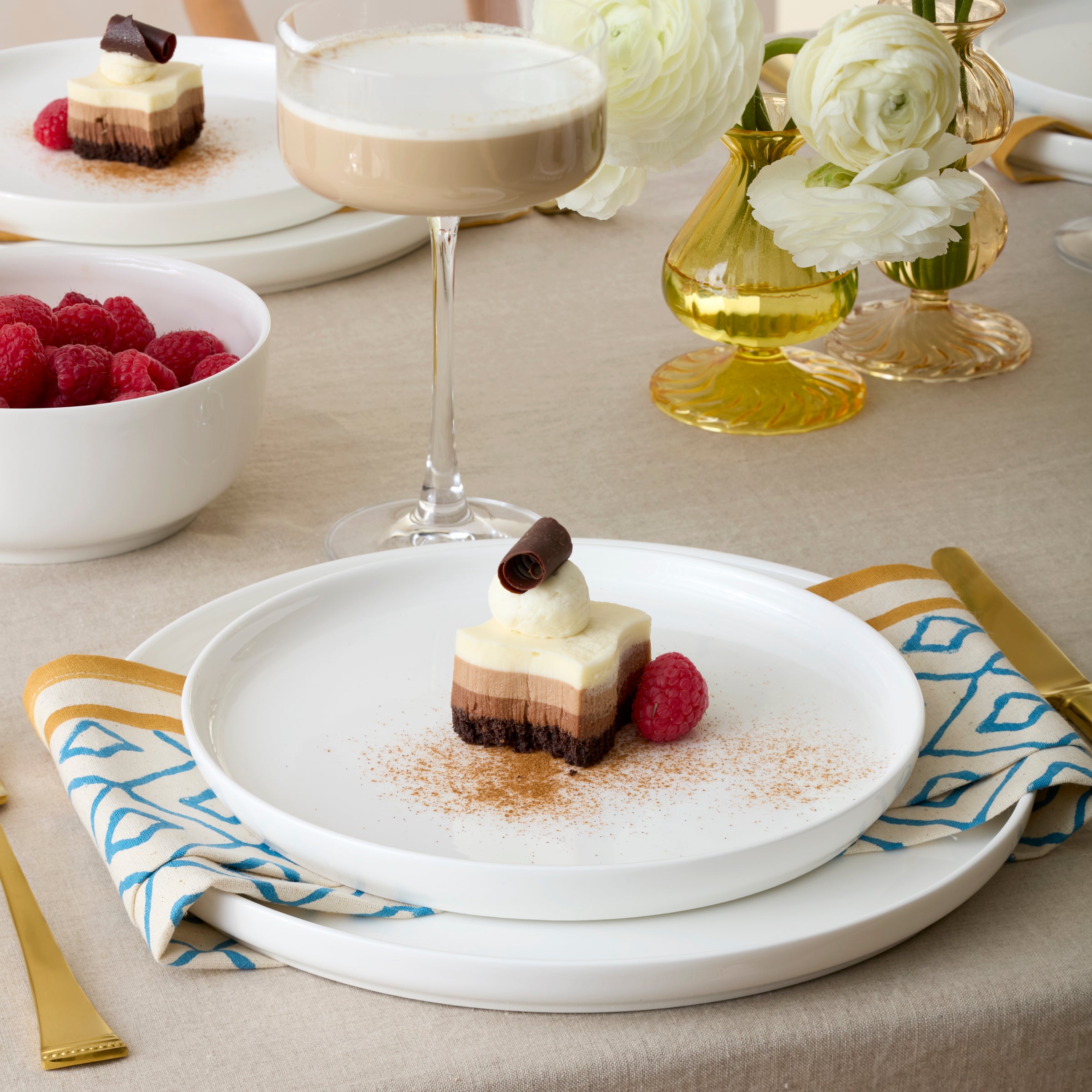 Modern White 24-Piece Dinnerware Set - Image 6