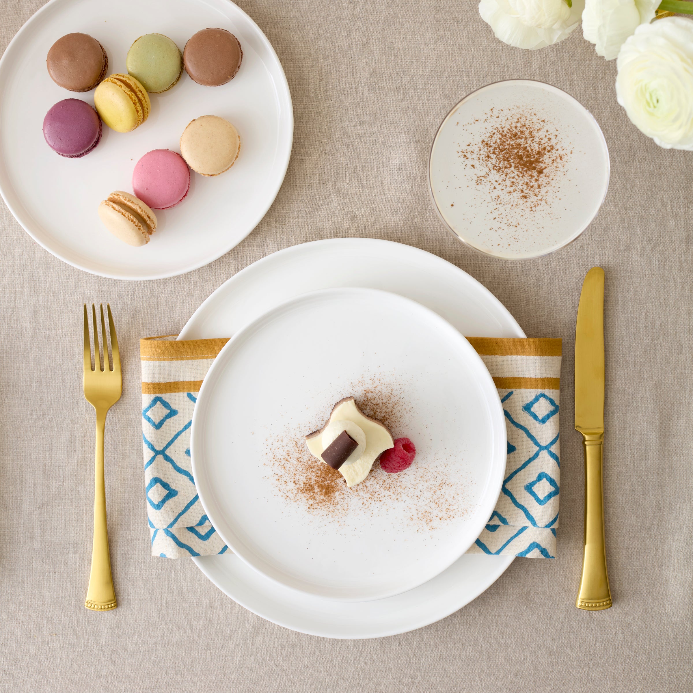 Modern White 24-Piece Dinnerware Set - Image 5