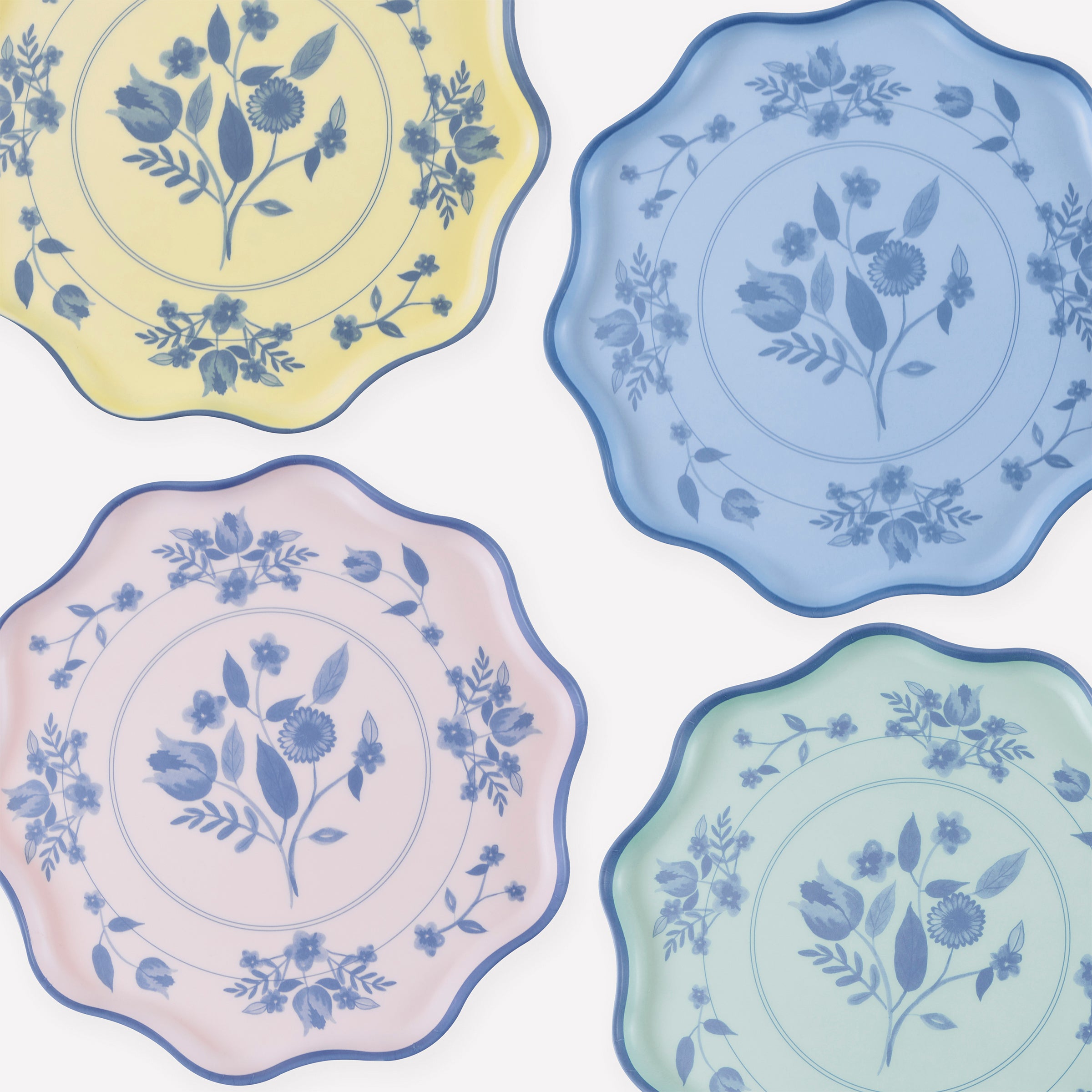 Vintage Botanical Reusable Large Plates. Set of 4